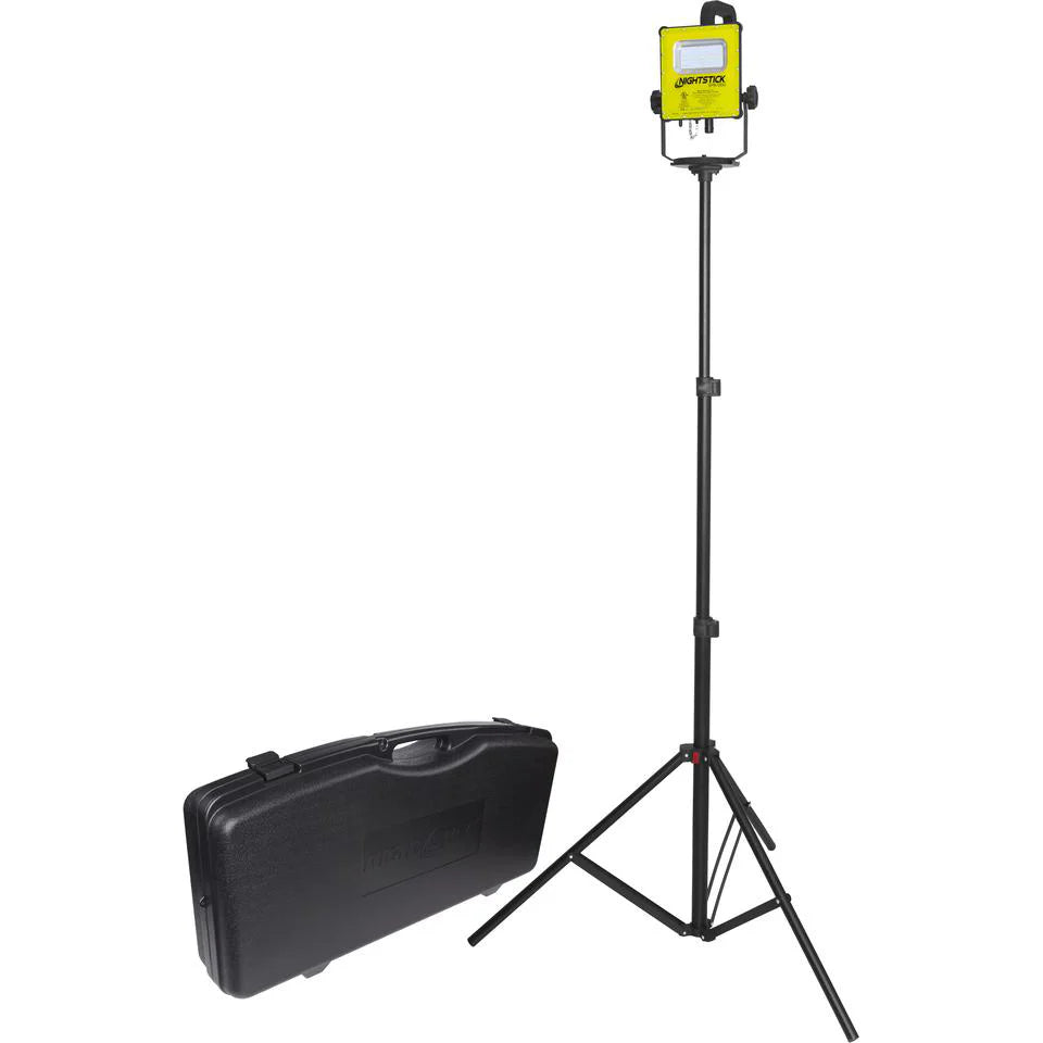 Nightstick XPR-5592GCX Scene Light w/Tripod
